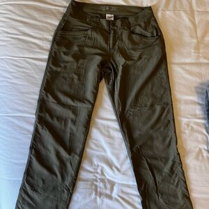 Green Mountain Hardwear Women's Nylon Hiking Pants size 10